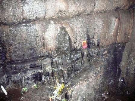 Игнатьевская пещера. Образ Богоматери в Келье старца Игната